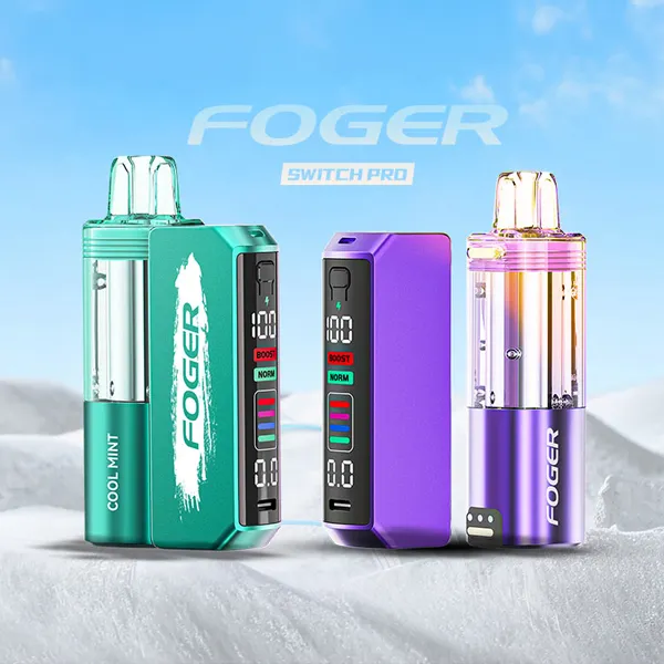 Foger Switch Pro 30K Kit with magnetic pod detached from power bank dock