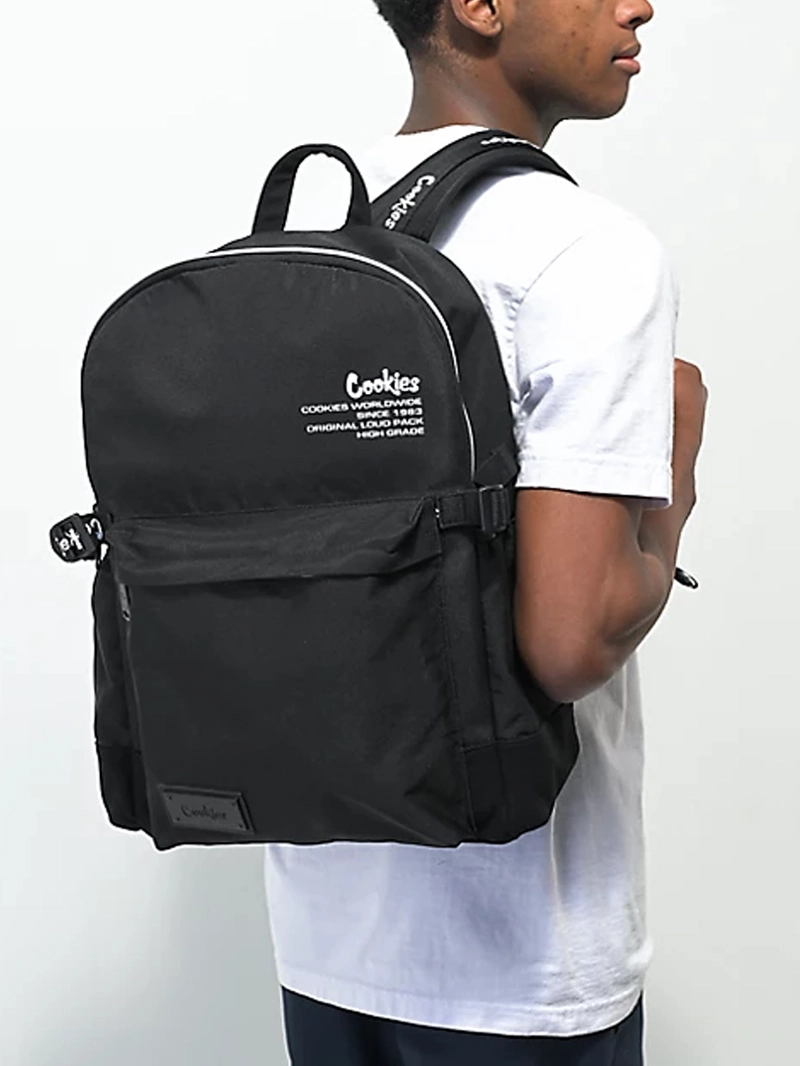 Cookies lifestyle gear: smell-proof backpacks, caps, ashtrays and rolling trays